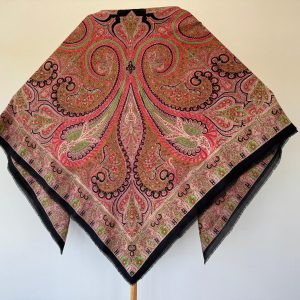 Mantón tipo cachemir lana