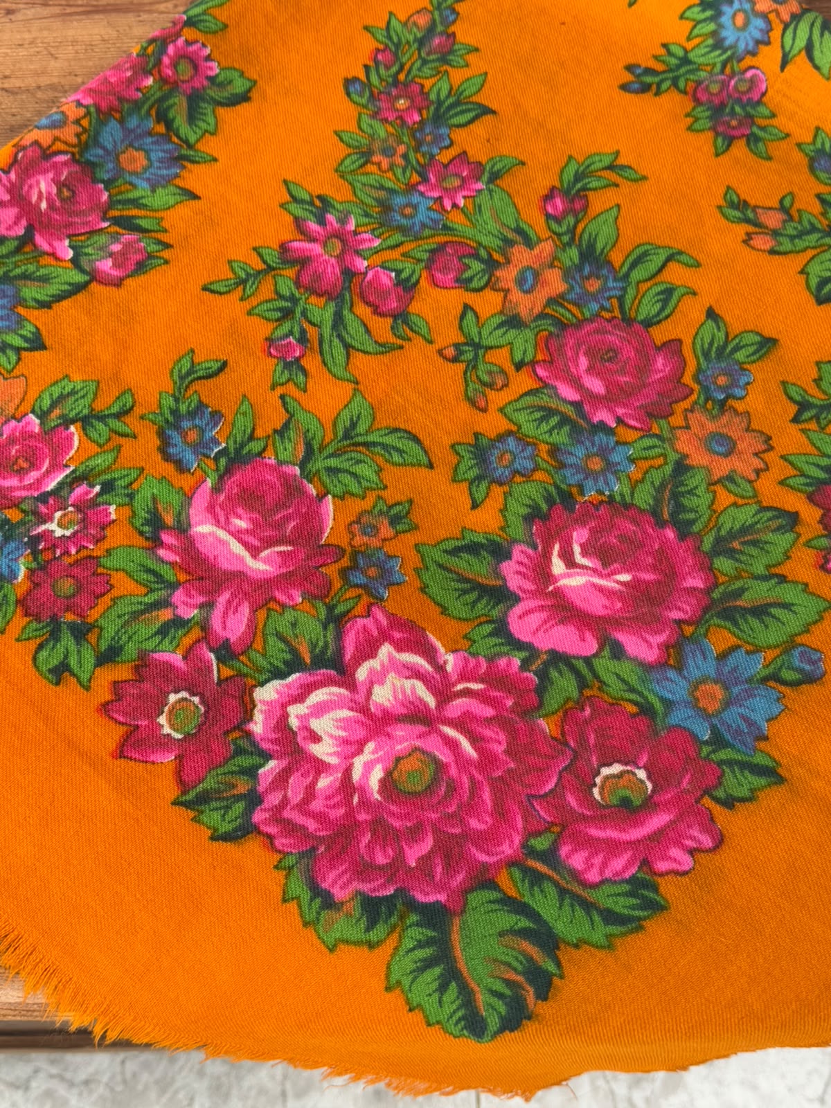 Pañuelo merino naranja - Imagen 3
